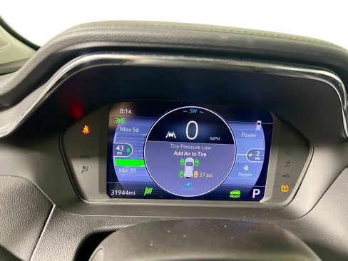 Used 2023 Chevrolet Bolt EUV LT w/ Convenience Package image 23