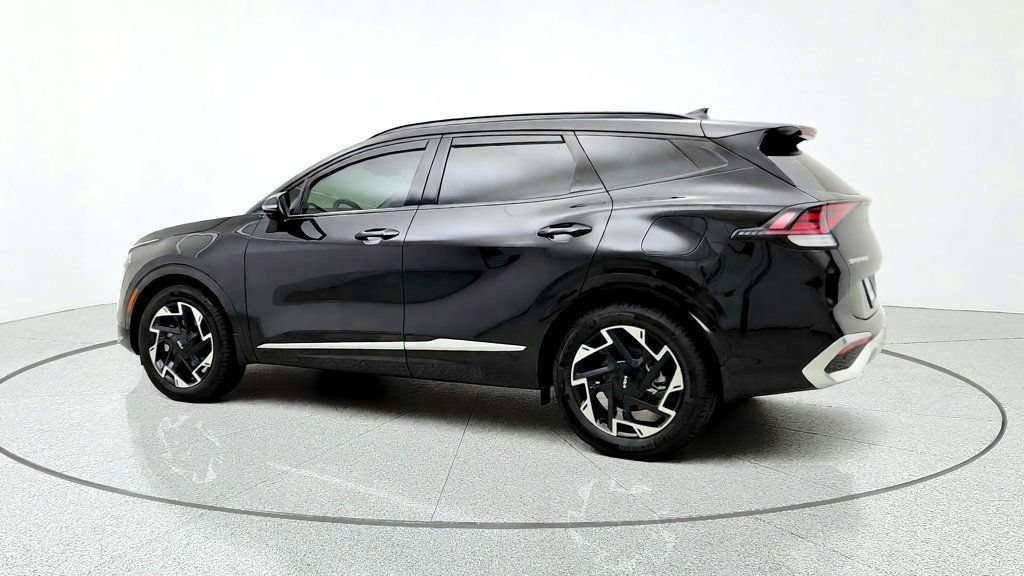Used 2025 Kia Sportage SX FWD image 7