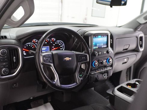 Used 2021 Chevrolet Silverado 1500 LT w/ Diesel Off-Road Package AWD/4WD image 7