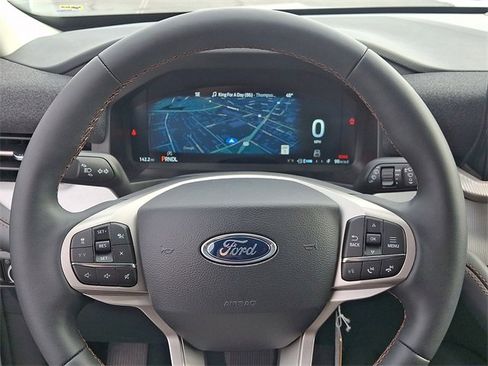 New 2026 Ford Explorer Active w/ Active Comfort Package image 15