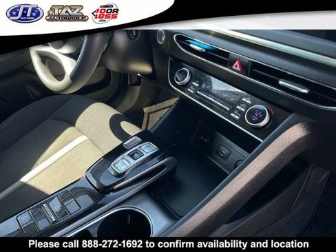 Used 2023 Hyundai Sonata SEL image 15