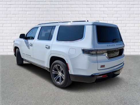 Used 2023 Jeep Grand Wagoneer 4WD w/ Convenience Group III image 3