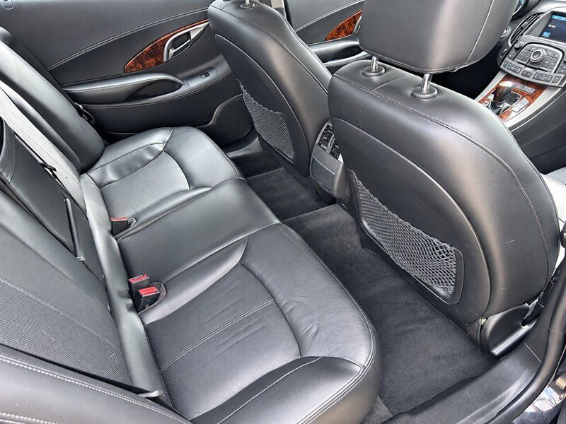Used 2013 Buick LaCrosse Premium FWD image 12