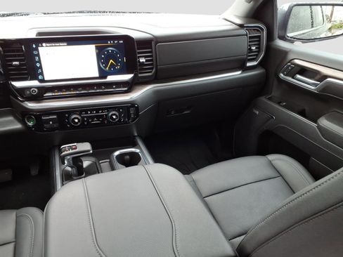 Used 2025 Chevrolet Silverado 1500 LTZ w/ Technology Package AWD/4WD image 14