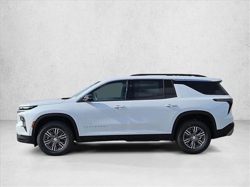 New 2026 Chevrolet Traverse LT w/ Driver Confidence Package image 5