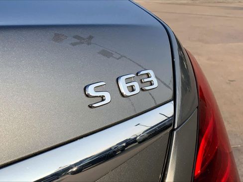 Used 2020 Mercedes-Benz S 63 AMG 4MATIC Sedan image 31