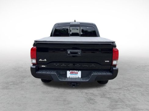 Used 2023 Toyota Tacoma SR AWD/4WD image 6