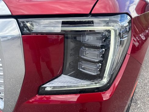 Used 2023 GMC Yukon Denali w/ Max Trailering Package AWD/4WD image 10