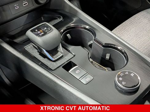 Used 2023 Nissan Rogue SV AWD/4WD image 21