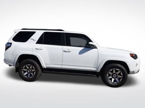 Used 2024 Toyota 4Runner TRD Off-Road image 8