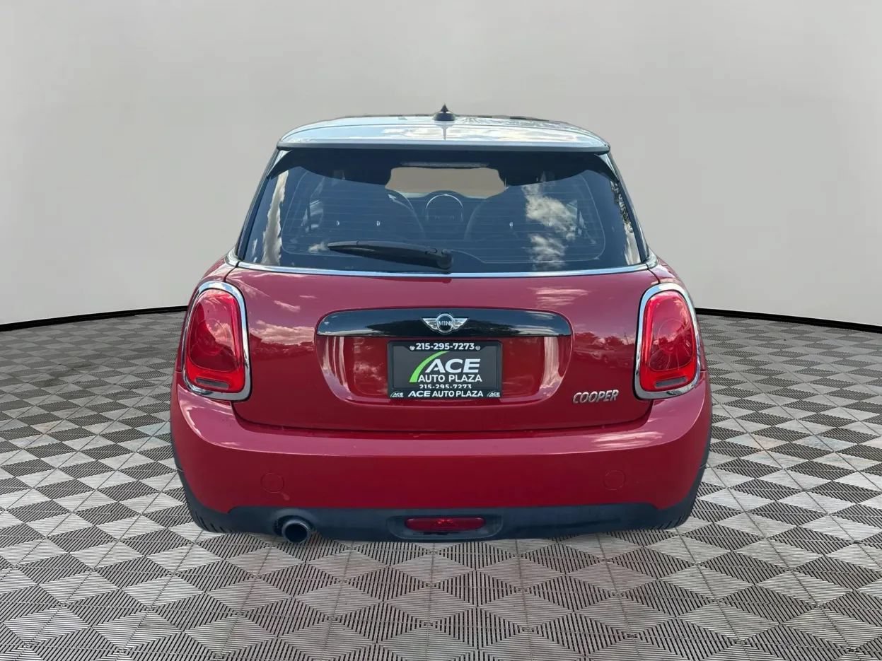 Used 2016 MINI Cooper 2-Door Hardtop FWD image 6