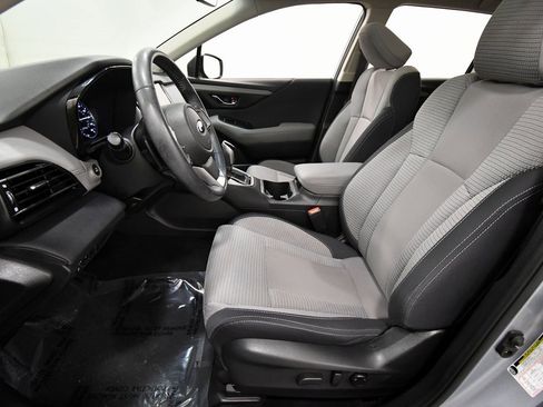 Used 2022 Subaru Outback Premium image 14