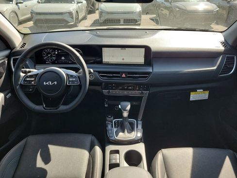 New 2026 Kia Seltos SX image 18