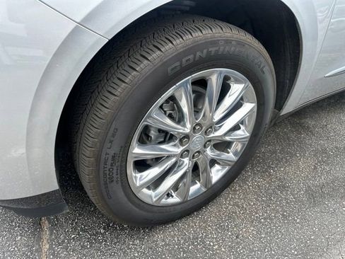 Used 2021 Buick Enclave Premium w/ Sun and Sites Package FWD image 6