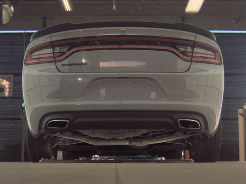 Used 2020 Dodge Charger SXT w/ Plus Group image 7