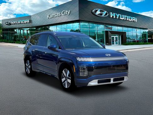 New 2026 Hyundai Ioniq 9 SEL w/ Tow & Go Package image 11