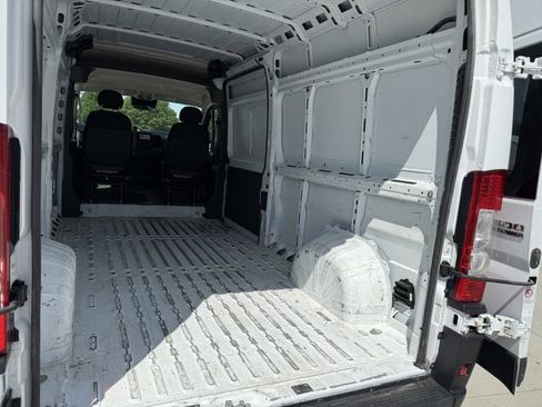 Used 2023 RAM ProMaster 2500 FWD image 17