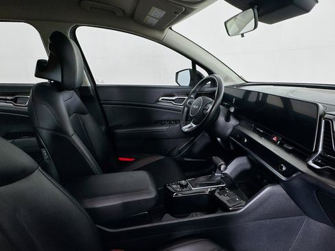 Used 2023 Kia Sportage EX FWD image 28