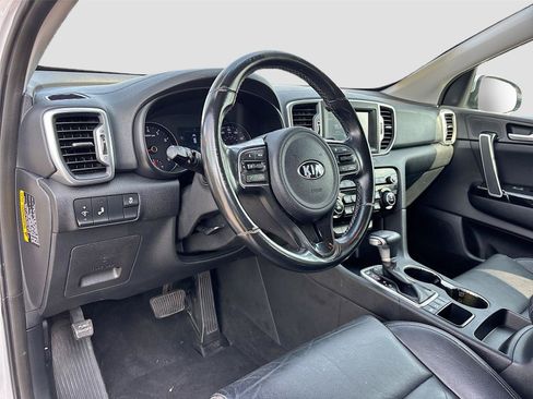 Used 2019 Kia Sportage EX AWD/4WD image 10