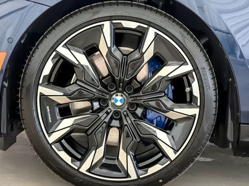 New 2027 BMW i5 eDrive40 w/ M Sport Package RWD image 24