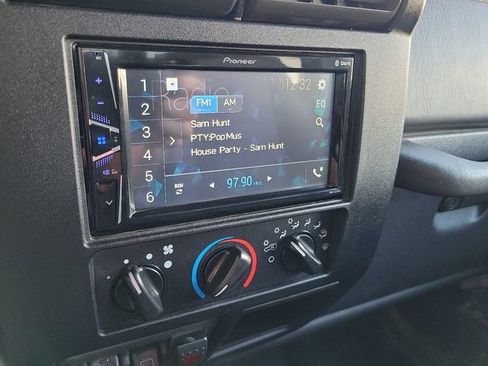 Used 2001 Jeep Wrangler Sport image 15