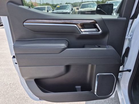 Used 2026 GMC Sierra 1500 Elevation AWD/4WD image 32