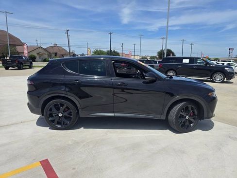 Used 2024 Dodge Hornet R/T AWD/4WD image 2