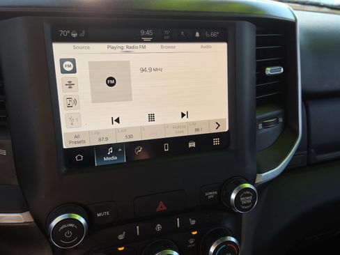 Used 2022 RAM 1500 Big Horn image 26