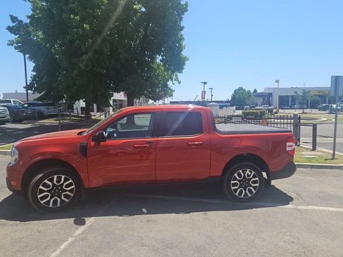 Used 2024 Ford Maverick Lariat FWD image 5