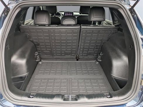 Used 2024 Jeep Compass Latitude image 12