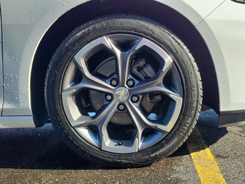 Used 2024 Chevrolet Malibu LT image 5