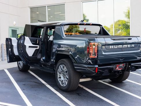Used 2025 GMC Hummer EV 3X AWD/4WD image 20