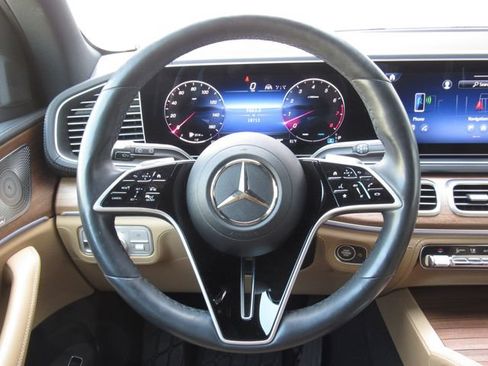 Used 2024 Mercedes-Benz GLE 450 4MATIC image 26