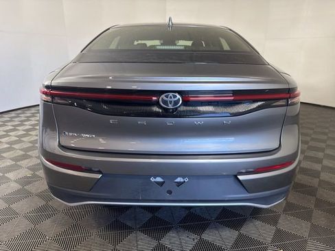 Used 2024 Toyota Crown XLE image 22