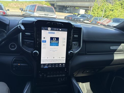 Used 2022 RAM 3500 Laramie AWD/4WD image 25