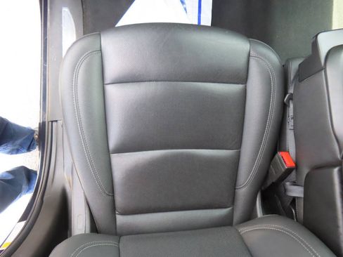 Used 2025 GMC Sierra 1500 SLT AWD/4WD image 44
