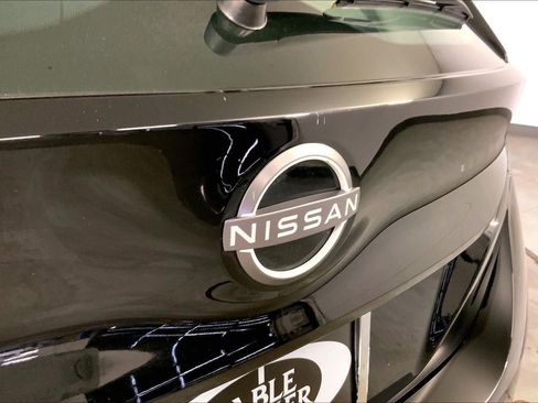 Used 2023 Nissan Leaf S FWD image 29