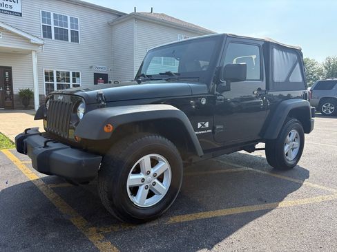 Used 2007 Jeep Wrangler X AWD/4WD image 2