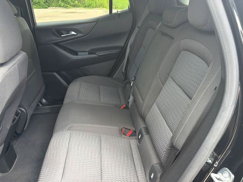 Used 2025 Chevrolet Equinox LT AWD/4WD image 31