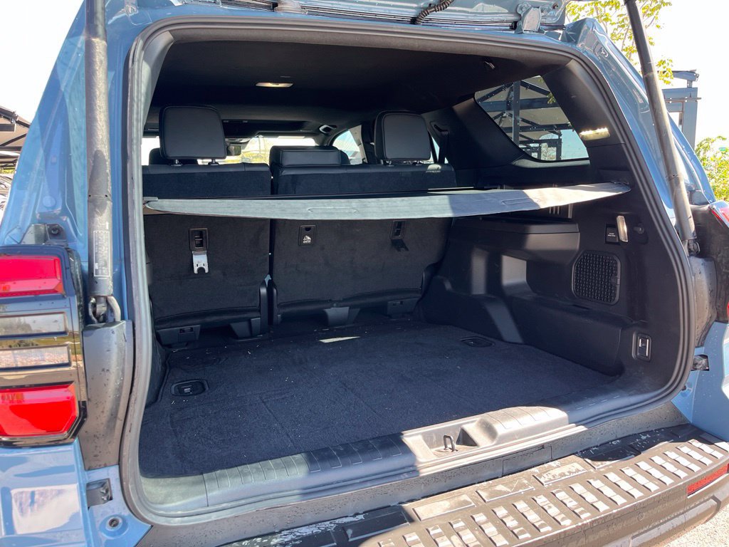 Used 2025 Toyota 4Runner TRD Off-Road Premium w/ Tow Technology Package AWD/4WD image 9