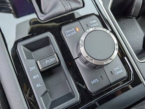 New 2026 Toyota Tundra Limited AWD/4WD image 28
