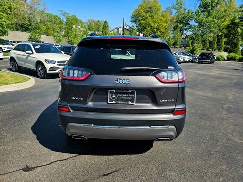 Used 2022 Jeep Cherokee Limited AWD/4WD image 8