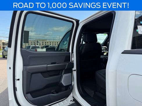 New 2025 Ford F150 Lariat w/ Equipment Group 502A High image 19