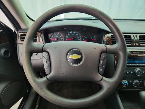 Used 2016 Chevrolet Impala Limited LS FWD image 11