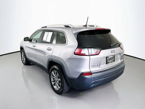 Used 2020 Jeep Cherokee Latitude Plus w/ Cold Weather Group AWD/4WD image 5