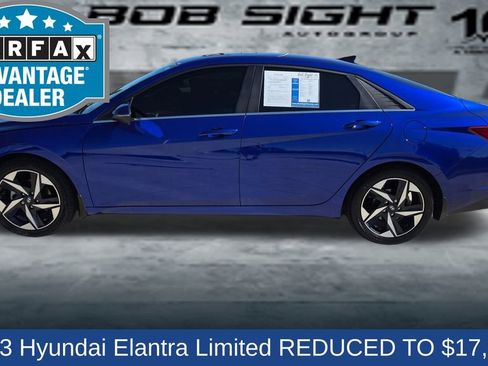 Used 2023 Hyundai Elantra Limited image 3