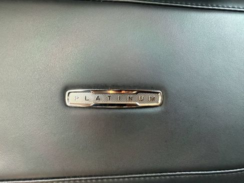 Used 2025 Ford Expedition Platinum AWD/4WD image 29