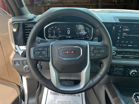 Certified 2025 GMC Sierra 1500 SLT w/ SLT Premium Plus Package AWD/4WD image 30