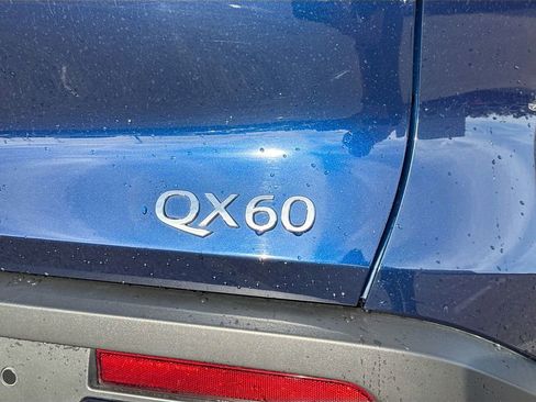 Used 2023 INFINITI QX60 Pure AWD/4WD image 11