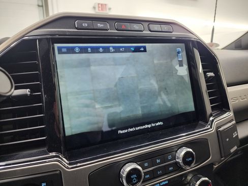 Used 2022 Ford F250 Platinum w/ Tremor Off-Road Package image 20